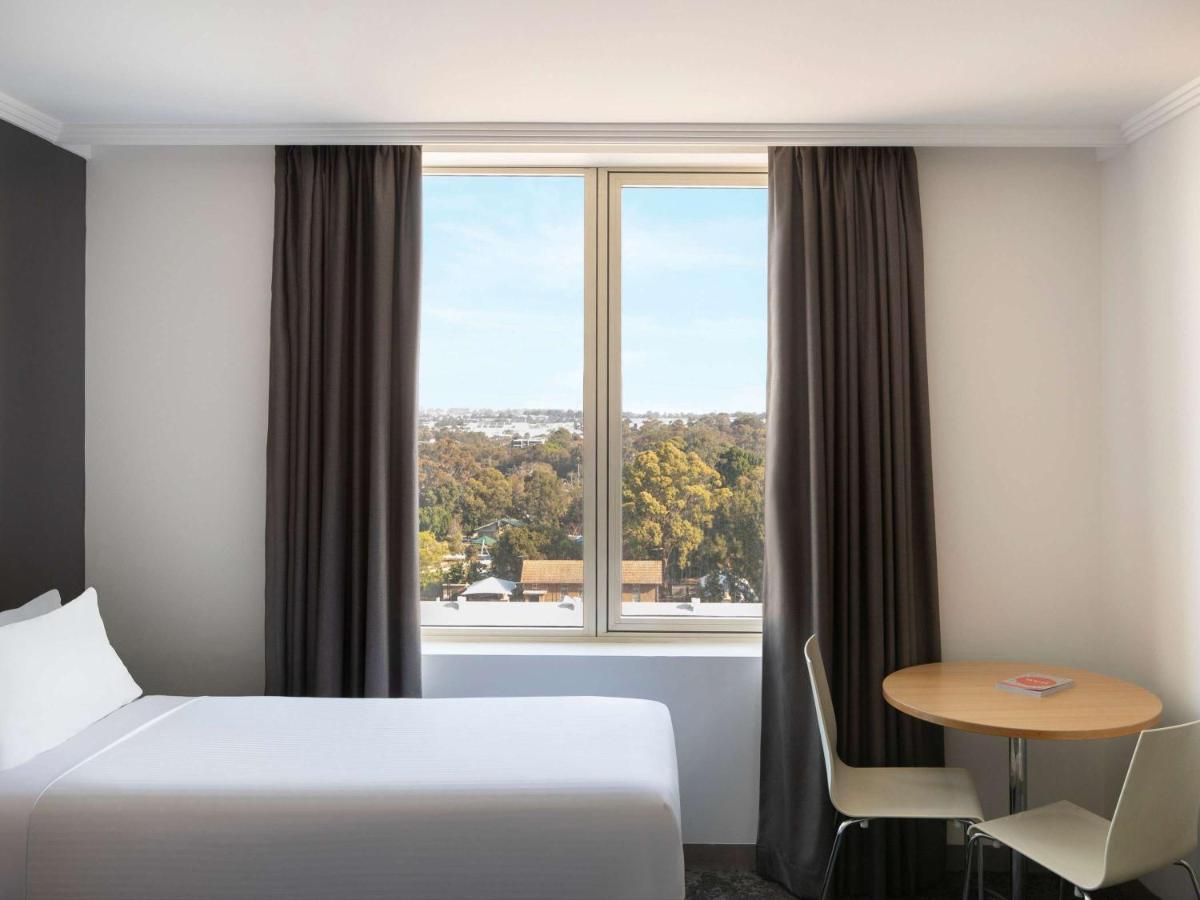 Mercure Sydney Bankstown Εξωτερικό φωτογραφία
