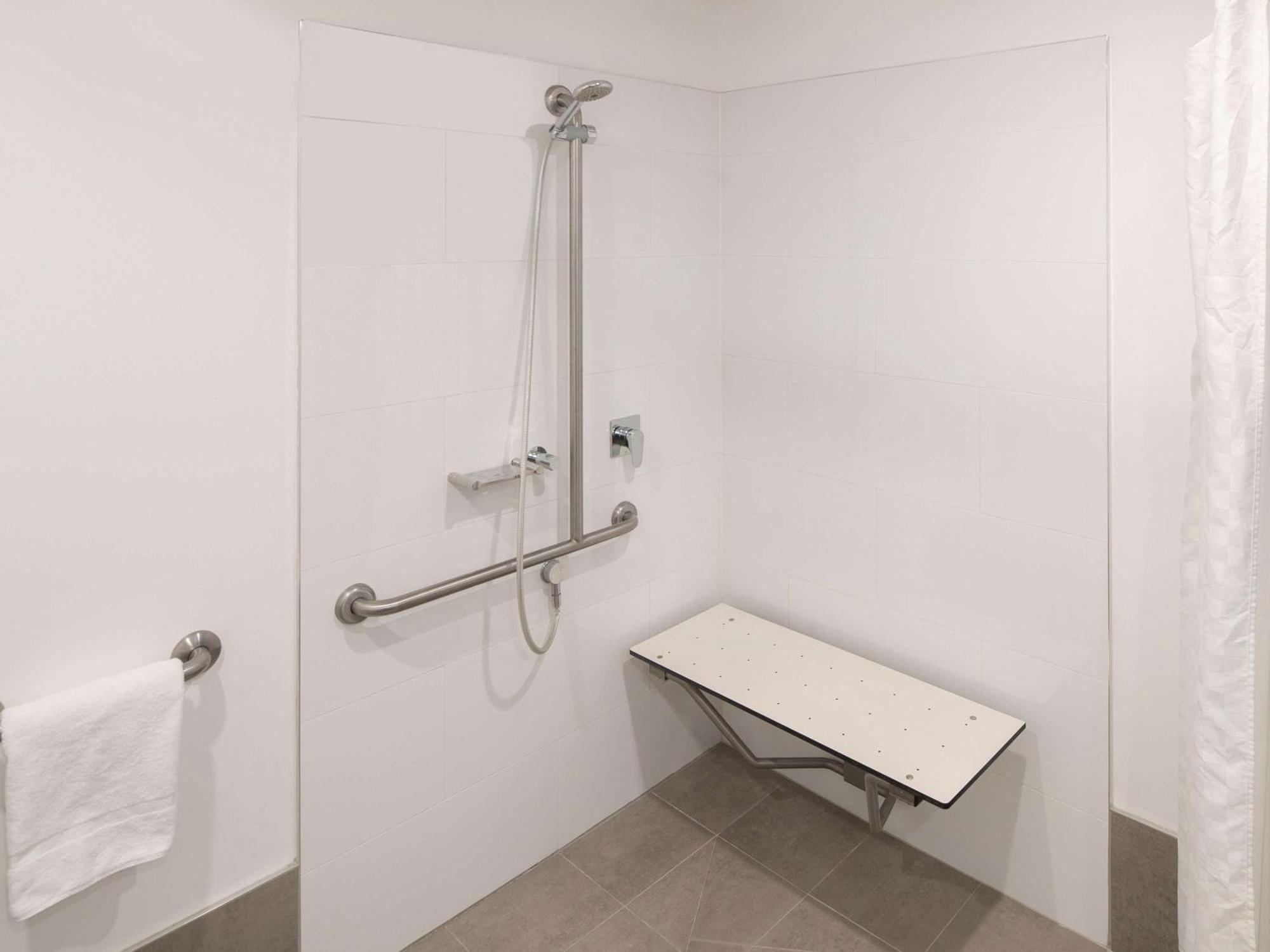 Mercure Sydney Bankstown Εξωτερικό φωτογραφία